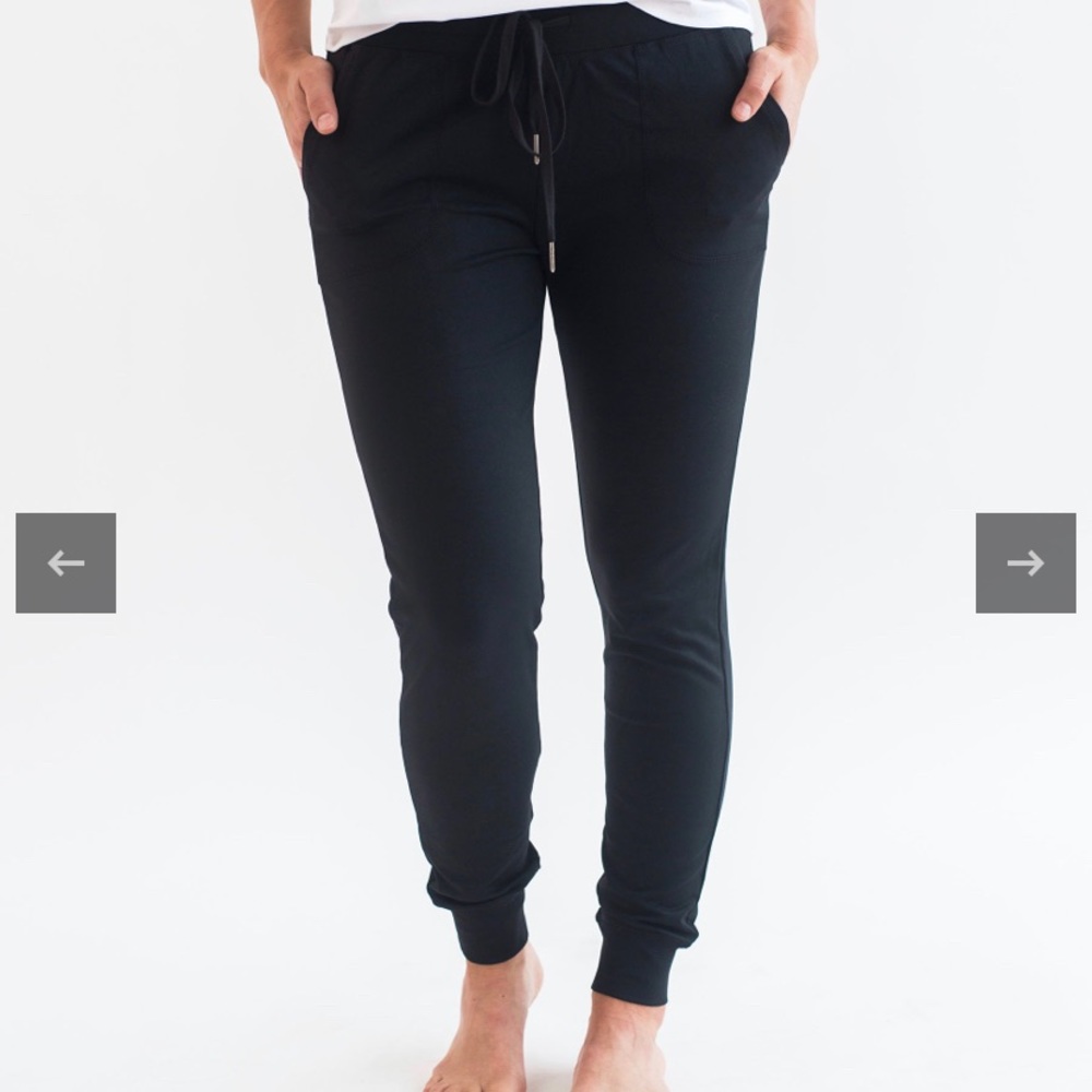 Like New Unwind Joggers